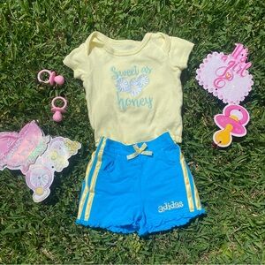 Vintage adidas shorts outfit size 9M